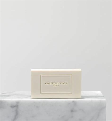 Ambre Nuit Perfumed Soap .